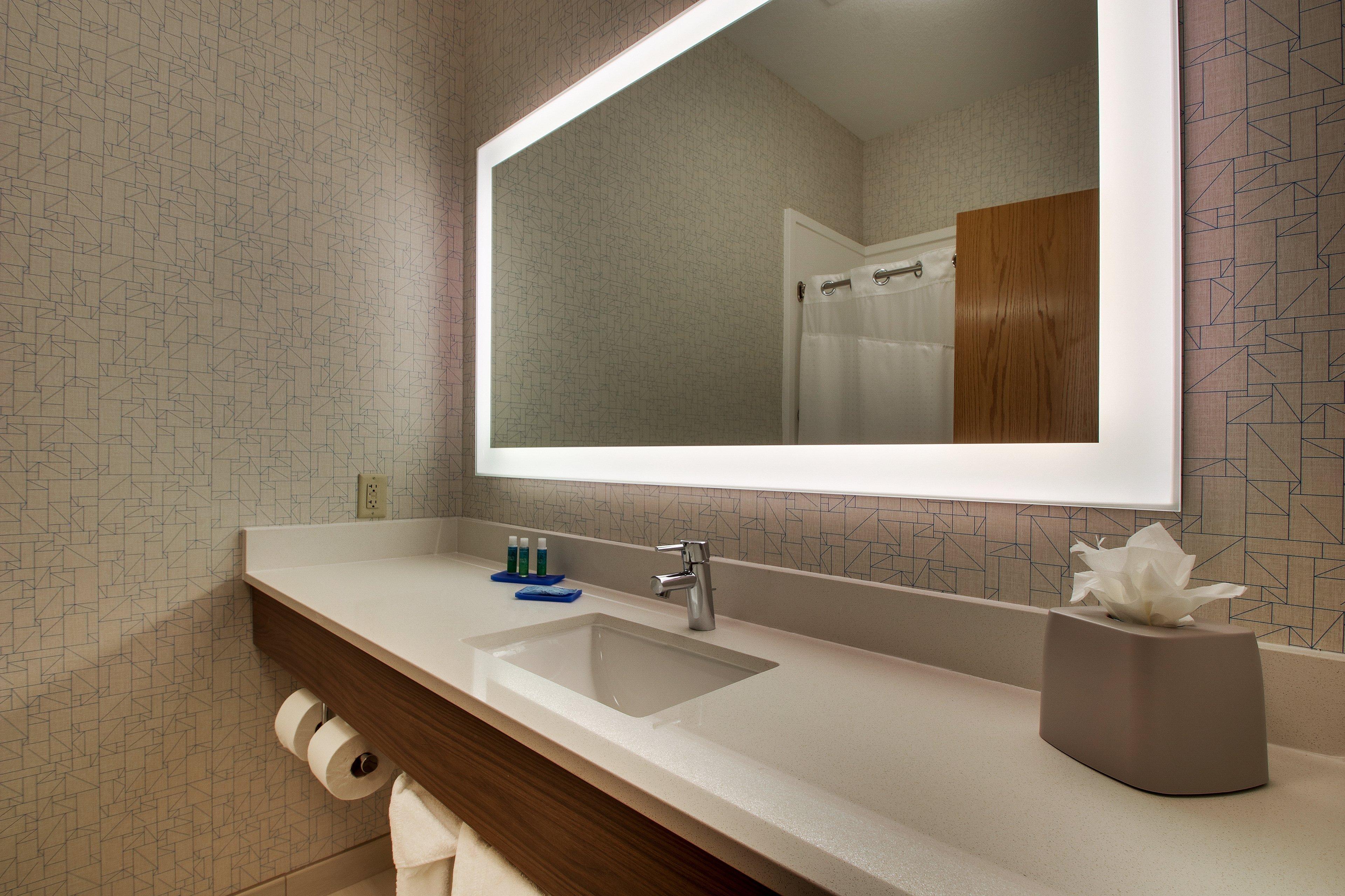 Holiday Inn Express Hotel & Suites Morris By Ihg Exterior photo